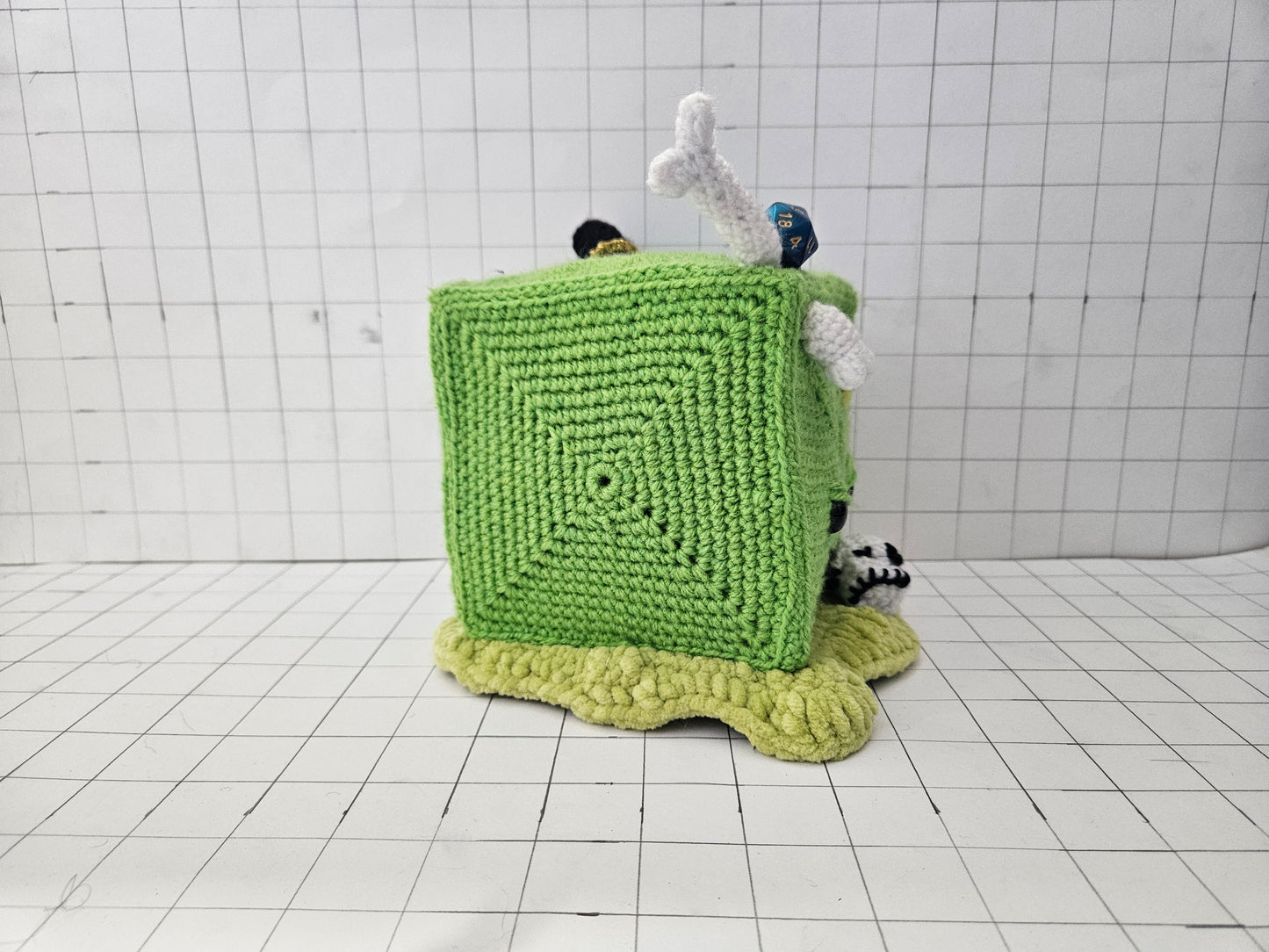 Amigurumi Gelatinous Cube - Level 01 Merchant