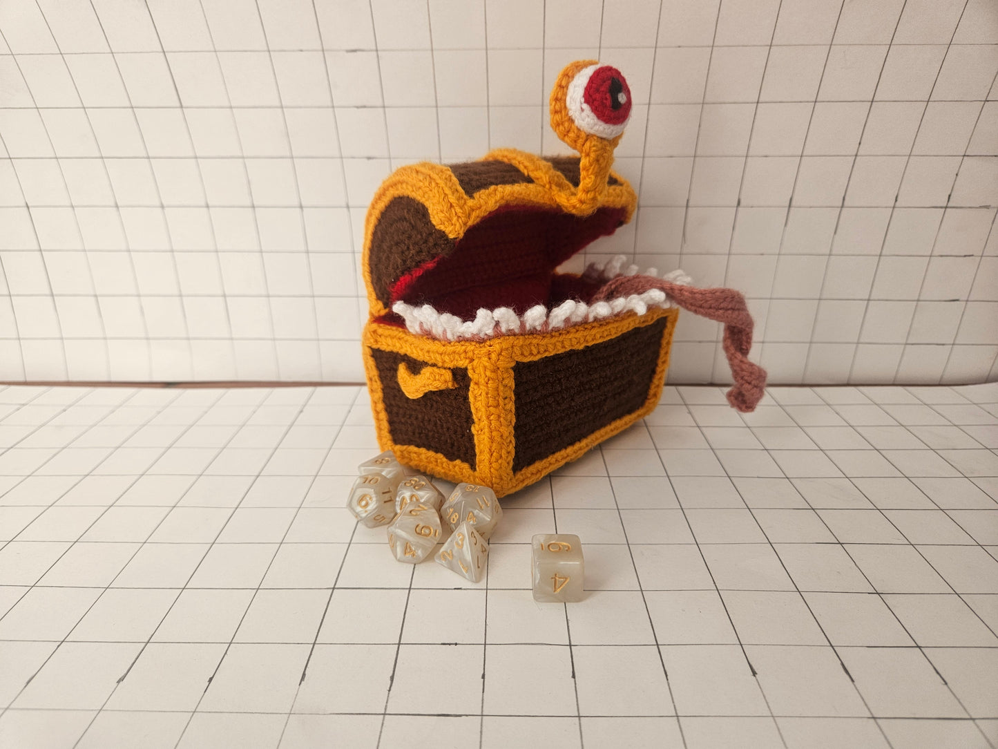 Amigurumi Mimic Chest - Level 01 Merchant